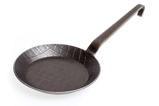 Mělká železná pánev - 16cm