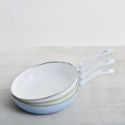 Obrázek Smaltovaná pánev - 28cm - různé barvy