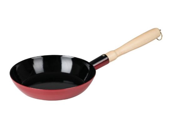 Obrázek Smaltovaná pánev s dřevěnou rukojetí - 26cm - různé barvy