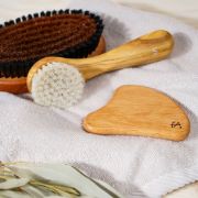 Obrázek Dřevěná pomůcka na Gua Sha masáž - obličej