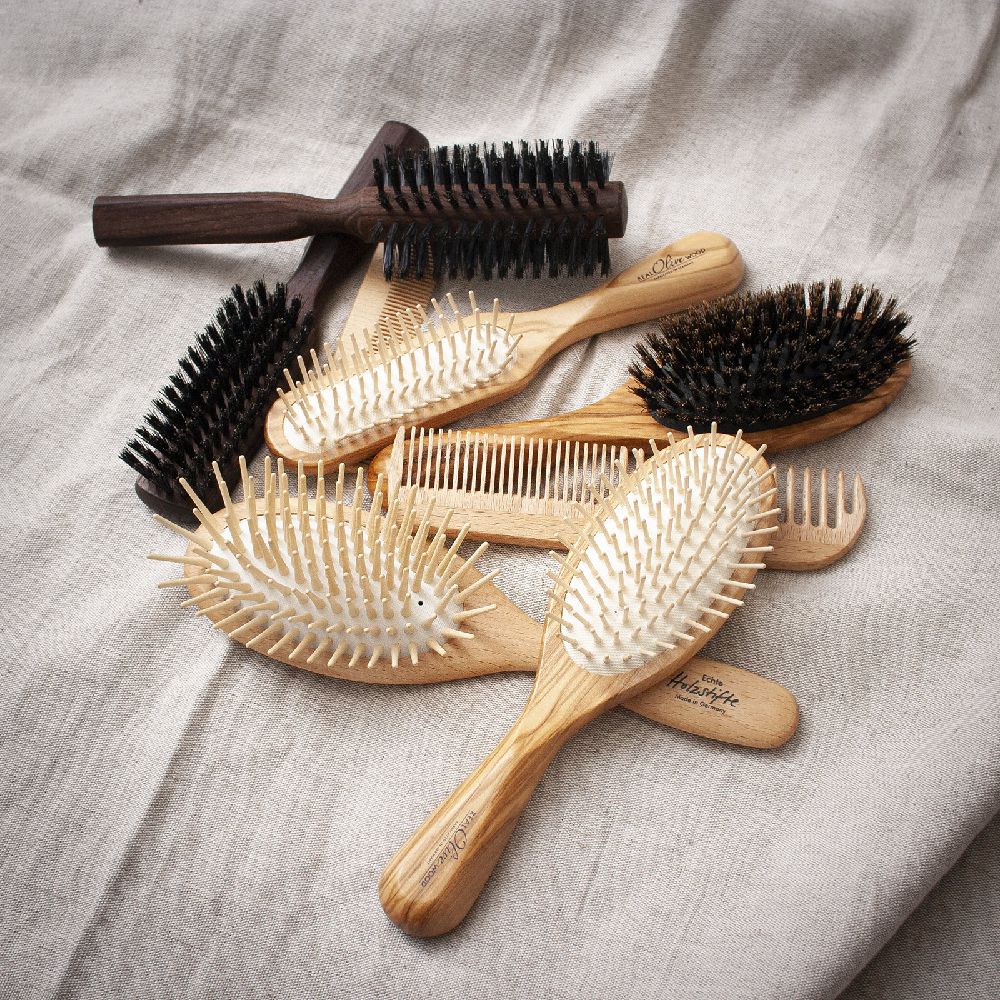 Drevene hrebeny a kartace